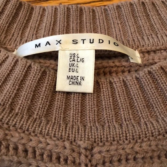 Max Studio Chunky Knit Sweater - Picture 6 of 7